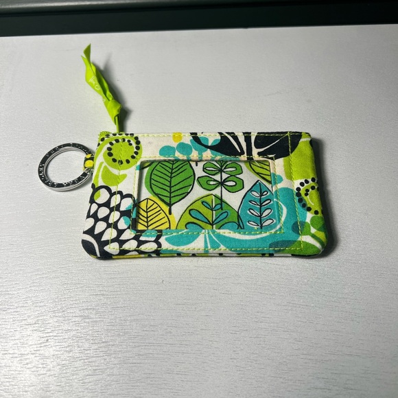 Vera Bradley Leaf Pattern Keychain Wallet - Picture 1 of 3